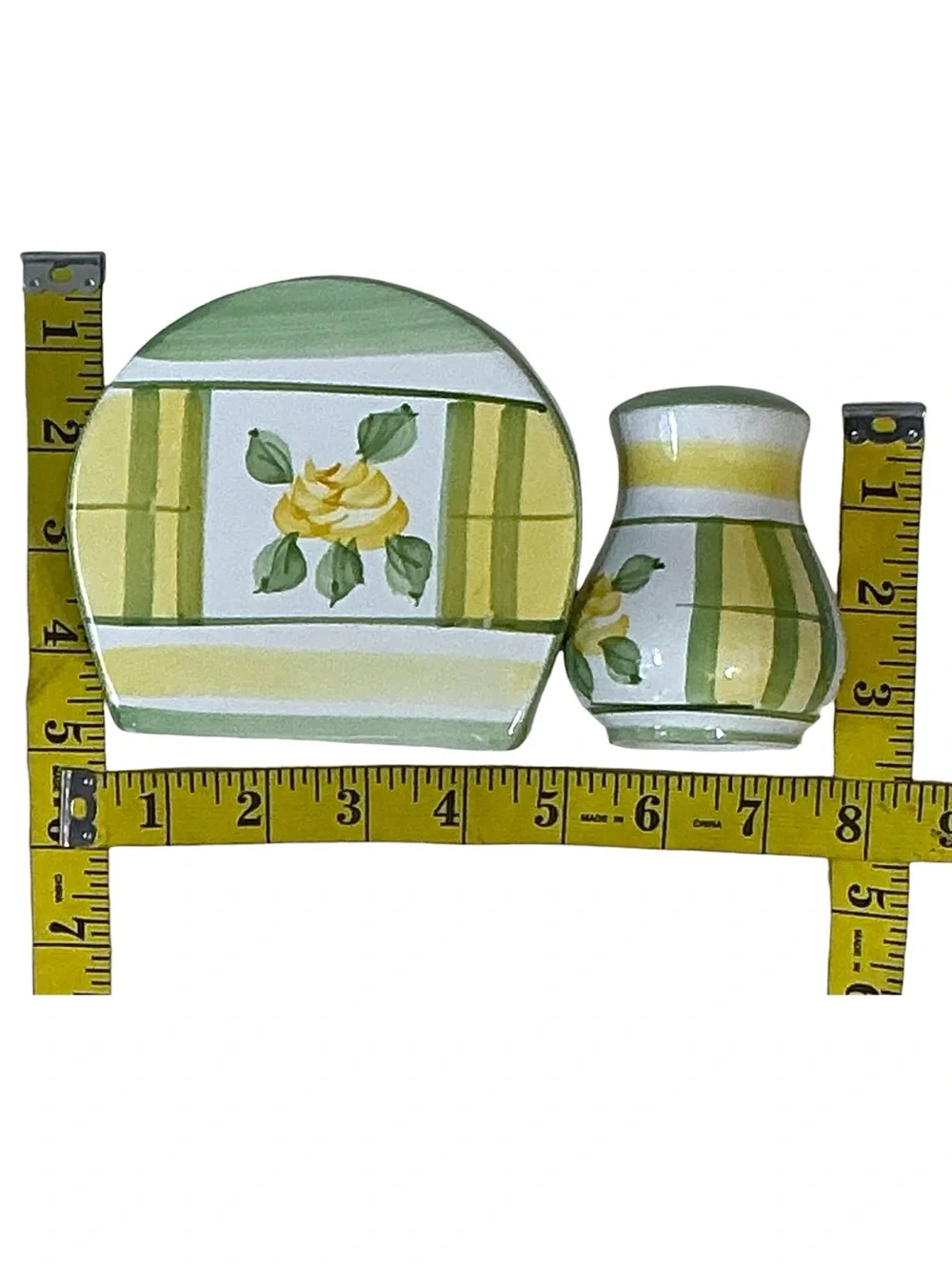 Vintage Royal Norfolk Cottage Rose Napkin Holder Salt Pepper Shaker 3 PC Set